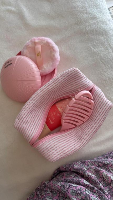 beauty bag pink